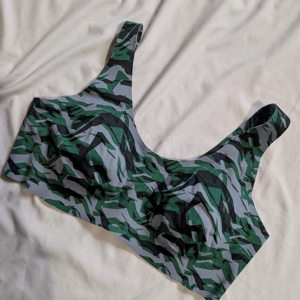 Knix Luxe Lift Pullover Bra